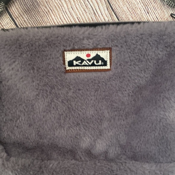 Kavu purse/NWOT - Picture 2 of 5